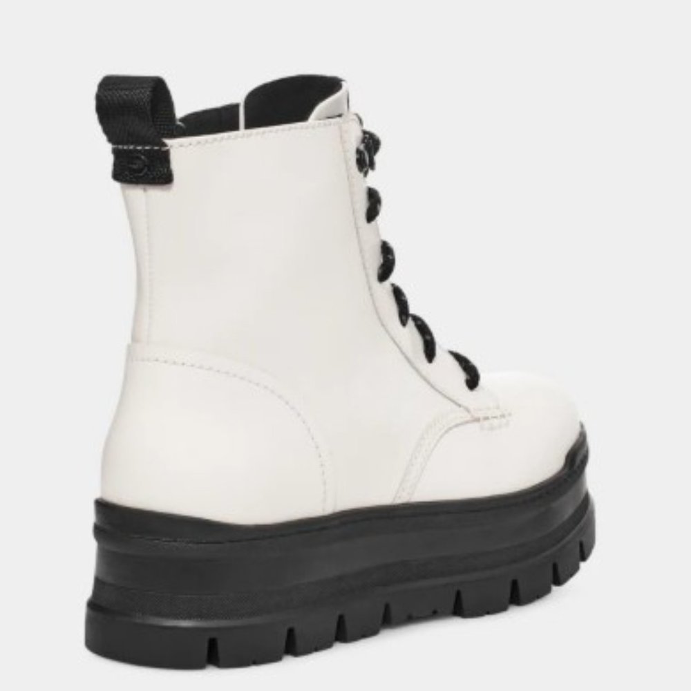 UGG Sidnee Lace Up Boots - Picture 4 of 7